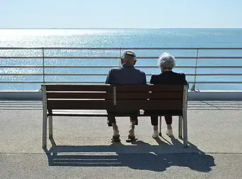 Senior-Assisted-Living-Moves--in-Conyers-Georgia-senior-assisted-living-moves-conyers-georgia.jpg-image