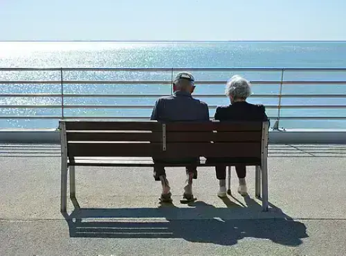Senior-Assisted-Living-Moves--in-Ellenwood-Georgia-senior-assisted-living-moves-ellenwood-georgia.jpg-image
